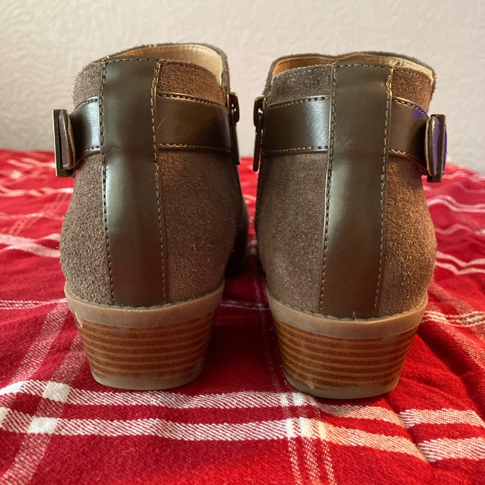 Vionic Booties - image 2